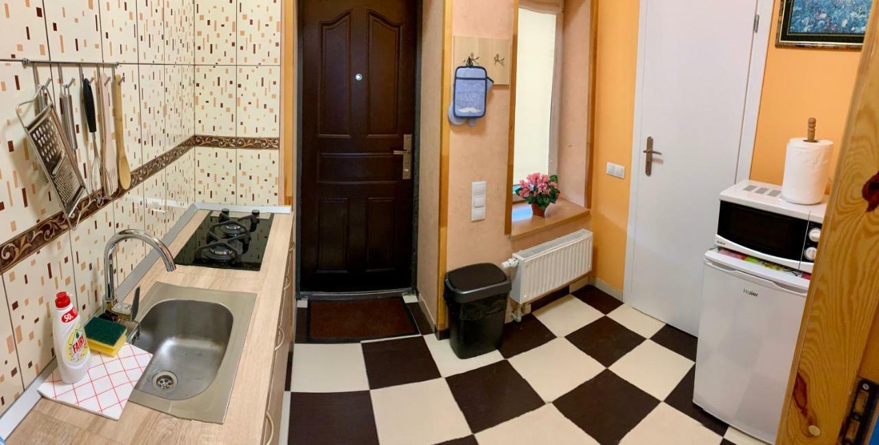 Airovita Kambariai Nakvynei Kretinga Bagian luar foto