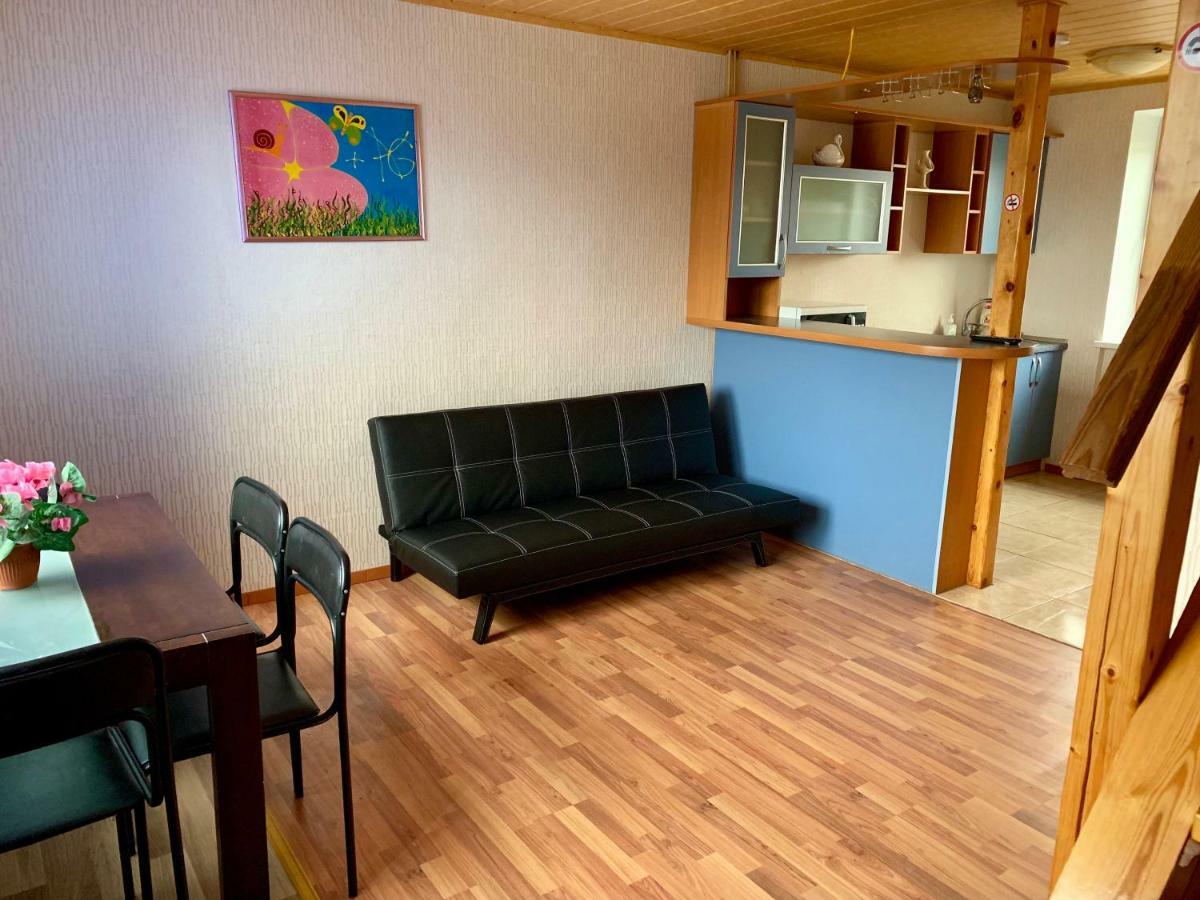 Airovita Kambariai Nakvynei Kretinga Bagian luar foto
